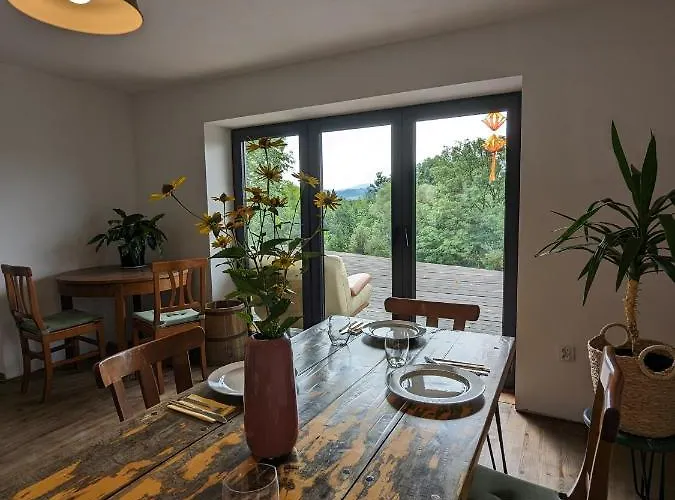 Pod Lubogoszczem מז'צ'אנה דולנה