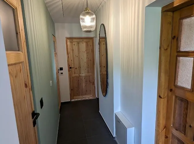 Pod Lubogoszczem בית הארחה